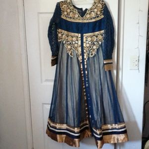 Dress for young girls